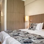 Royalty Seaside Nikiti (Sithonia)