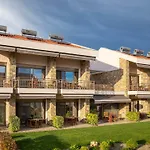 Royalty Seaside Hotel 3*