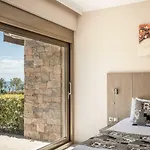 Royalty Seaside Hotel 3*