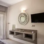 Royalty Seaside 3*