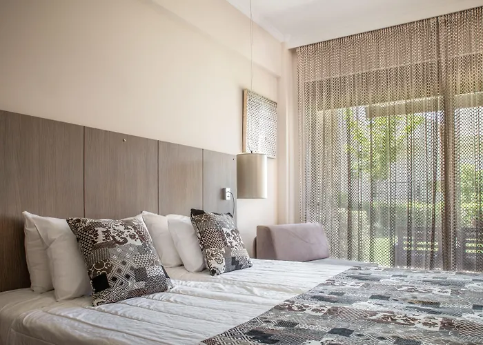 Hotel Royalty Seaside 3*