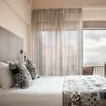 Royalty Seaside 3*