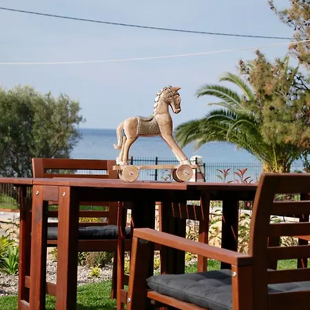Ξενοδοχείο Royalty Seaside Νικήτη