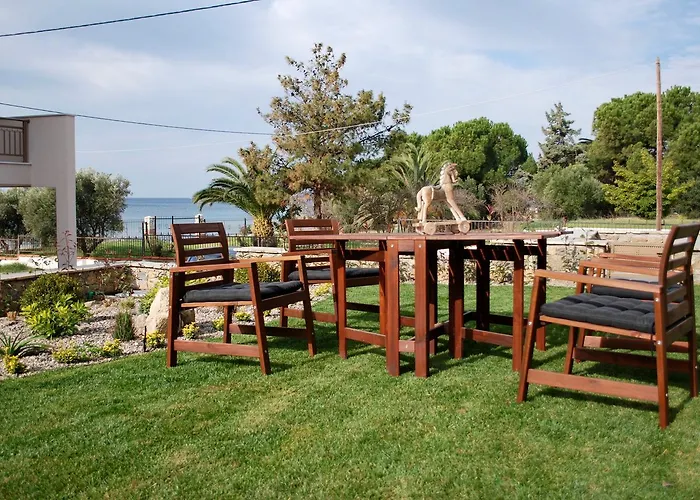 Royalty Seaside מלון 3*