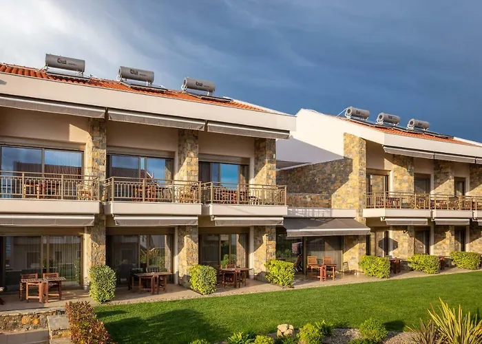 Royalty Seaside Hotel 3*