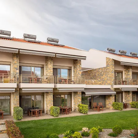 فندق Royalty Seaside