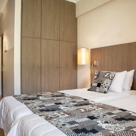 Royalty Seaside نيكيتي