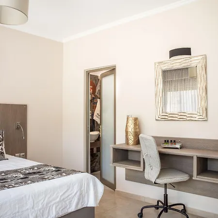 Hotel Royalty Seaside Nikiti (Sithonia)