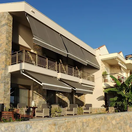 Royalty Seaside 3* Nikiti (Sithonia)
