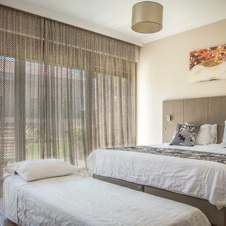 Hotel Royalty Seaside Nikiti (Sithonia)
