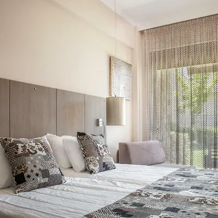 Royalty Seaside Nikiti (Sithonia)
