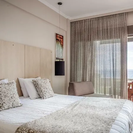 فندق Royalty Seaside