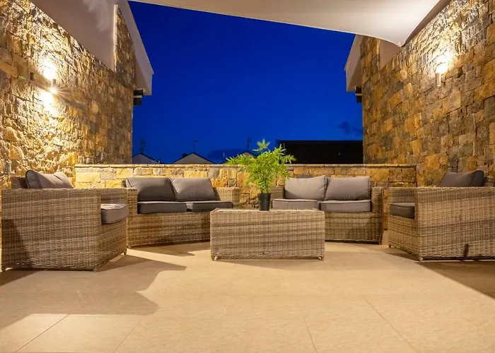 Royalty Seaside Hotel Nikiti (Sithonia)