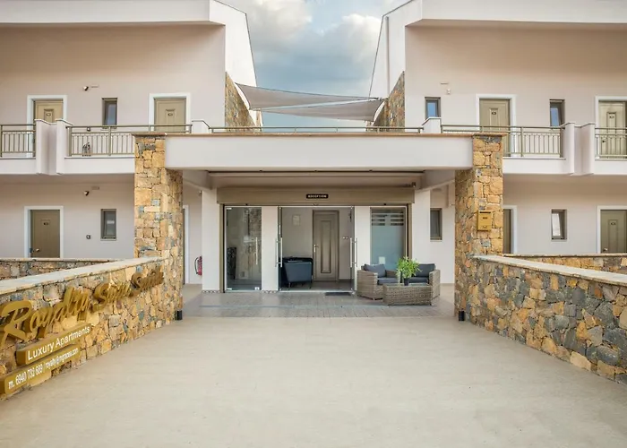 Royalty Seaside 3* Nikiti (Sithonia)